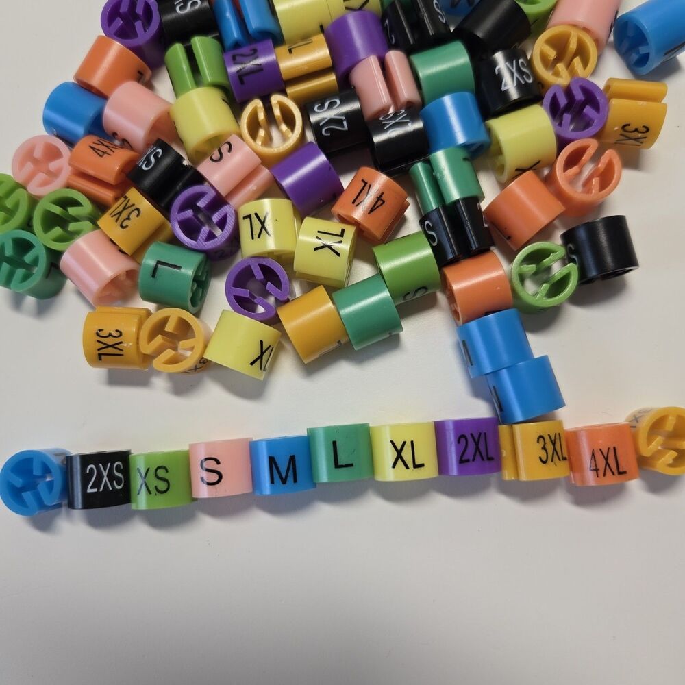 Lot 200 - 100 Plastic Hanger Size Marker Tags + 100 Live Number Tags Reseller - Picture 2 of 3